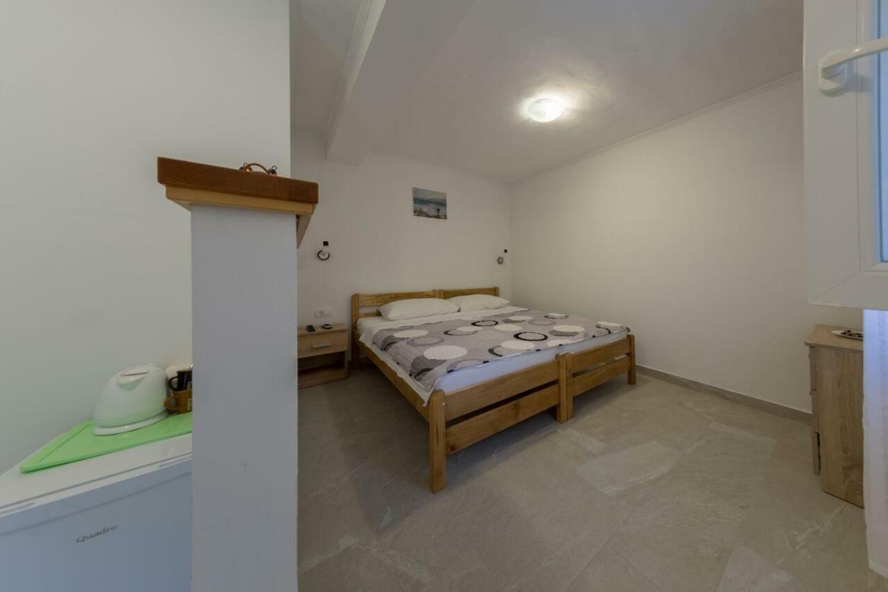 Room Nino Skradin Luaran gambar